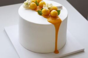 Торт минимализм на день рождения