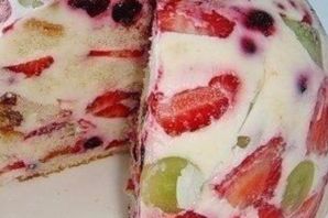 Желейный торт с фруктами без выпечки