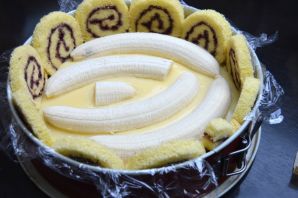 Торт без выпечки с бананом