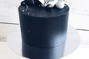 Торт для мужчины минимализм