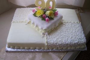 Торт на юбилей бабушке 90 лет
