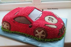 Торт в виде машины для ребенка