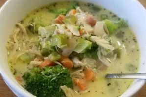 Сливочный суп с брокколи и сыром