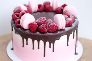 Шоколадно ягодный торт