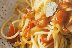 Спагетти с сардельками