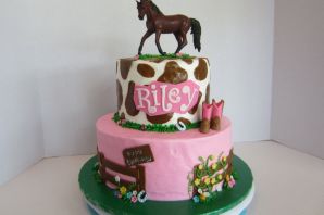 Торт с лошадкой
