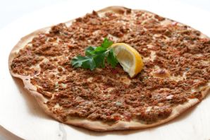Лахмаджун турецкая пицца