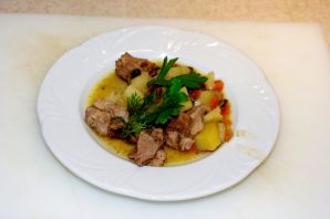 Грузинское блюдо картошка с мясом