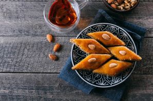 Турецкая сладость с орехами и медом