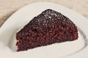 Шоколадный торт на кефире в мультиварке