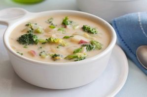 Сливочный сырный суп с брокколи