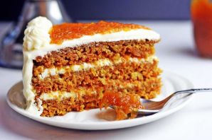 Торт морковный с творогом