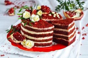 Вкусный торт красный бархат