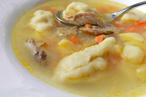 Суп с галушками на свином бульоне