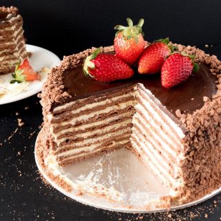 Медовый торт шоколадный