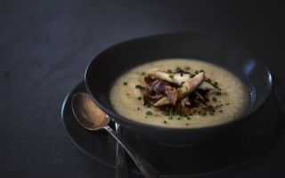 Грибной суп с тушенкой