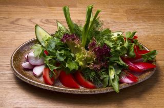 Соус для салатов из свежих овощей