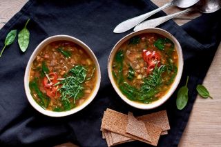 Вегетарианский суп из чечевицы