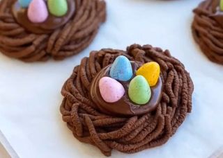 Печенье шоколадные гнезда