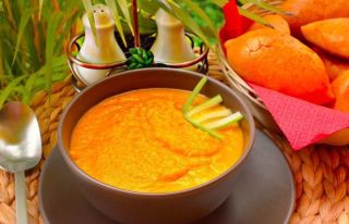 Диетический морковный суп пюре