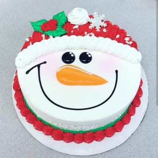 Новогодний торт снеговик