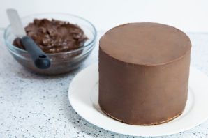 Глазурь из шоколадки для торта