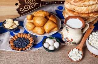 Казахское блюдо курт