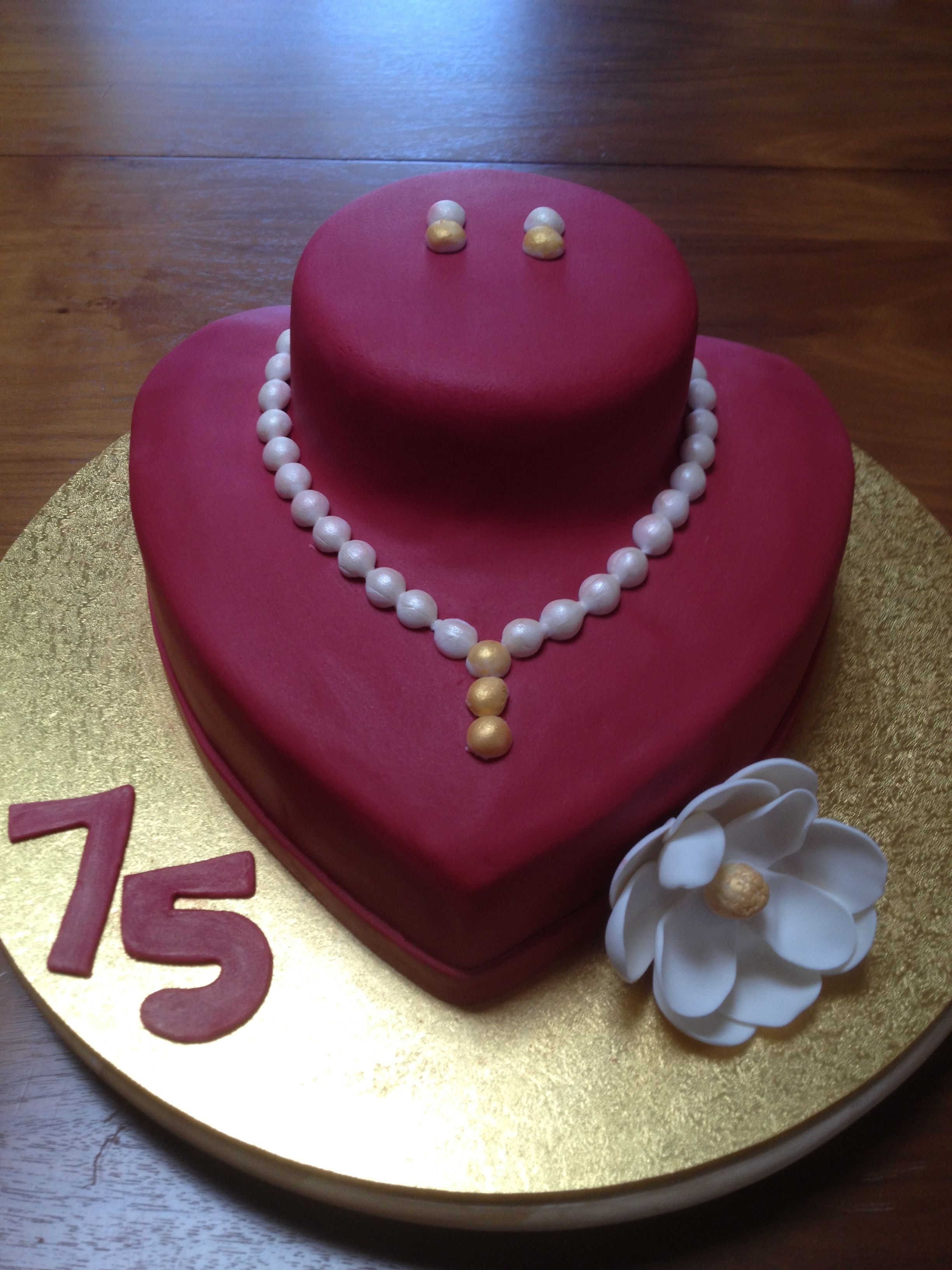 Оформления торта 45 лет. Торт для женщины. Необычный торт для женщины. Красивый торт для женщины. Оформление торта для женщины.