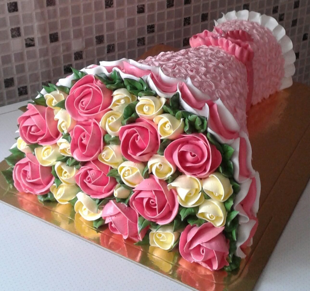 Купить торт Букет цветов от 3 ₽ в Москве – изготовление на заказ, доставка, фото