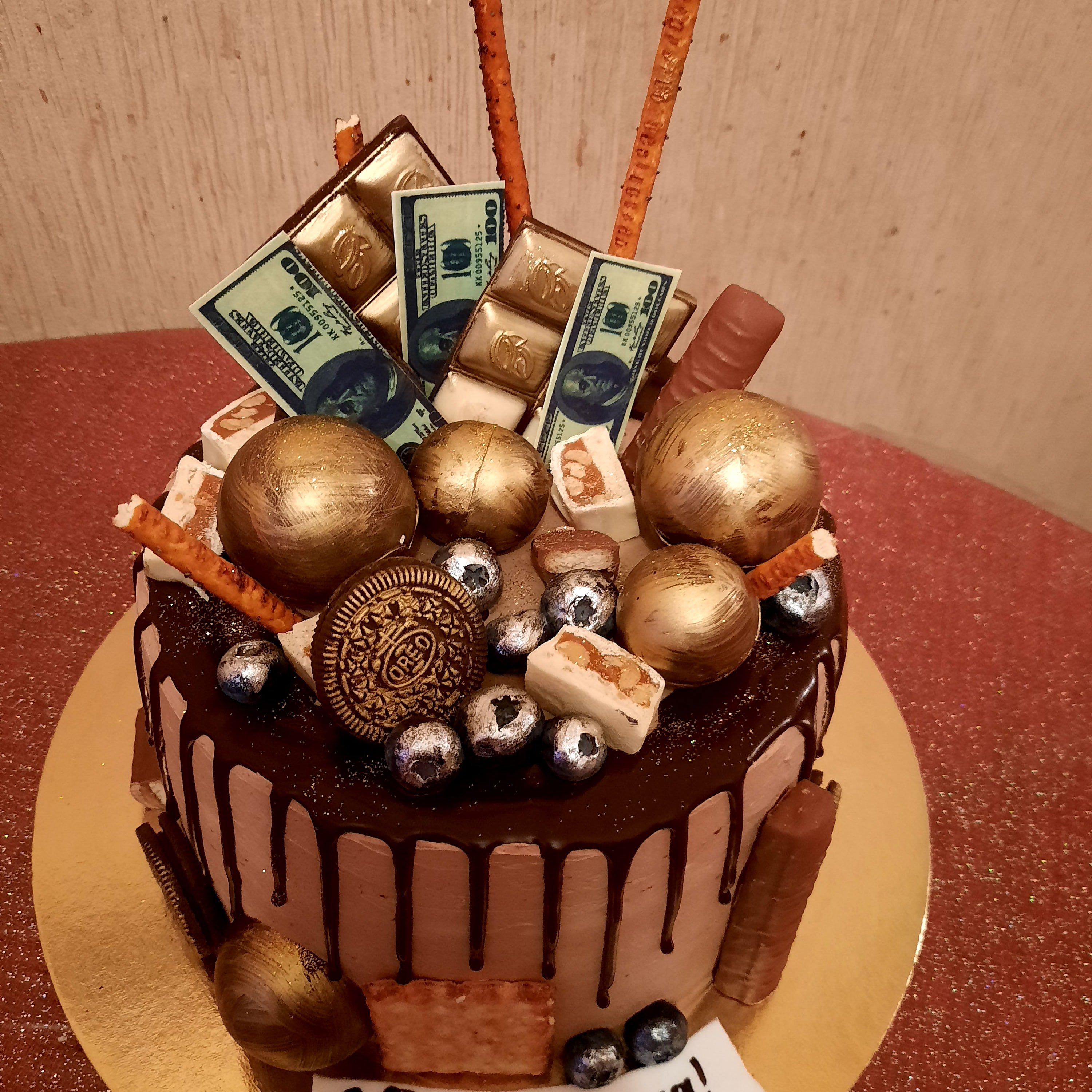 Торт для мужчины на день рождения фото необычные