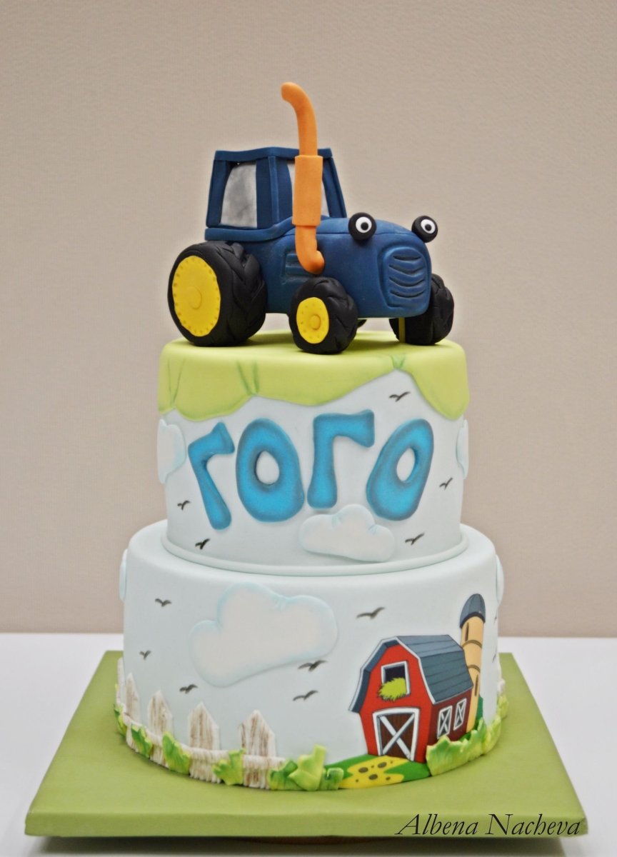 Торт в виде синего трактора