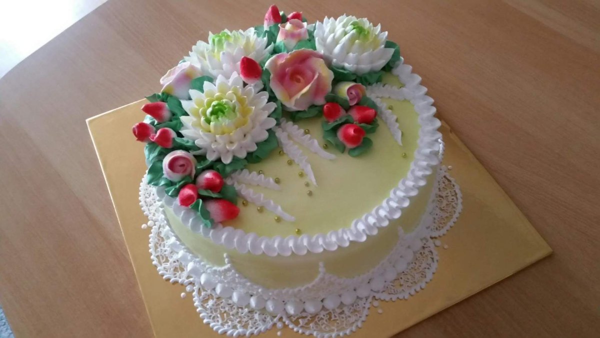 Юбилейный торт для женщины