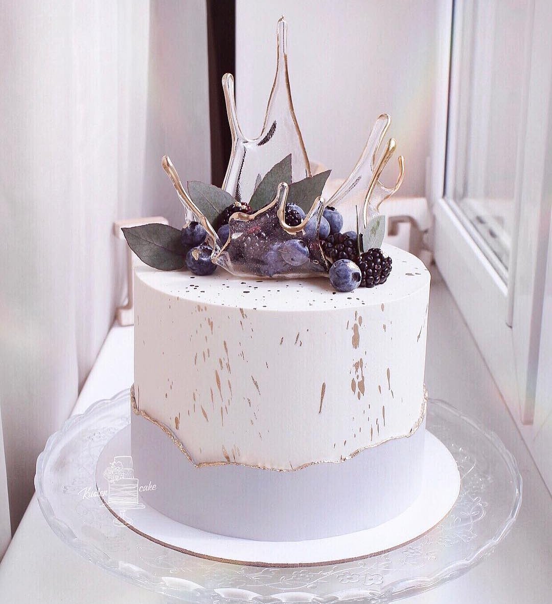 Стильный торт