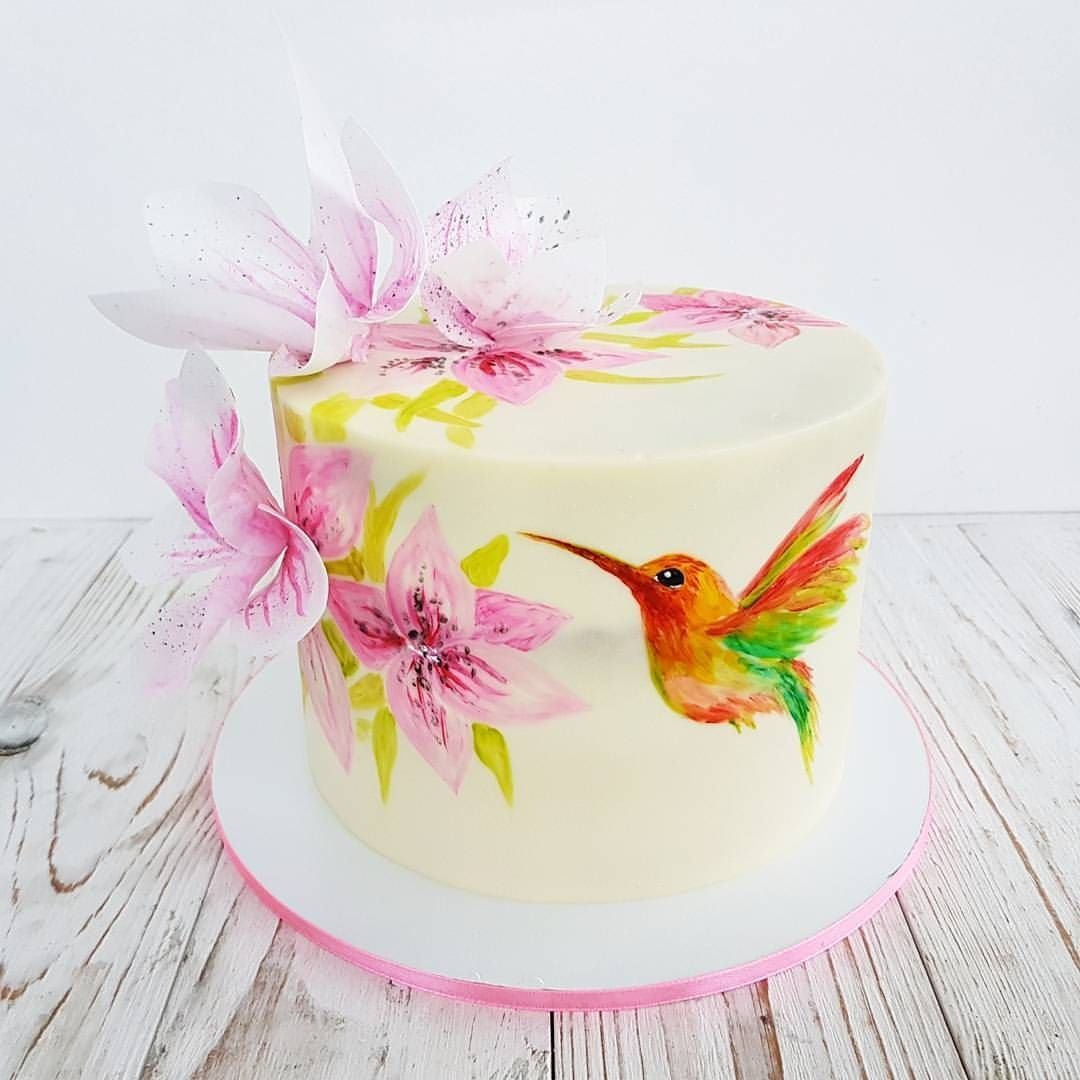 Торт с птичками и цветами