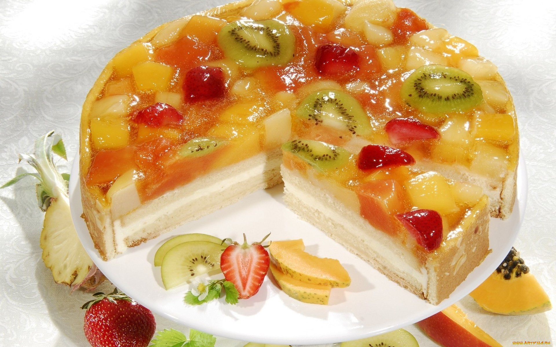 Творожный торт-суфле с фруктами