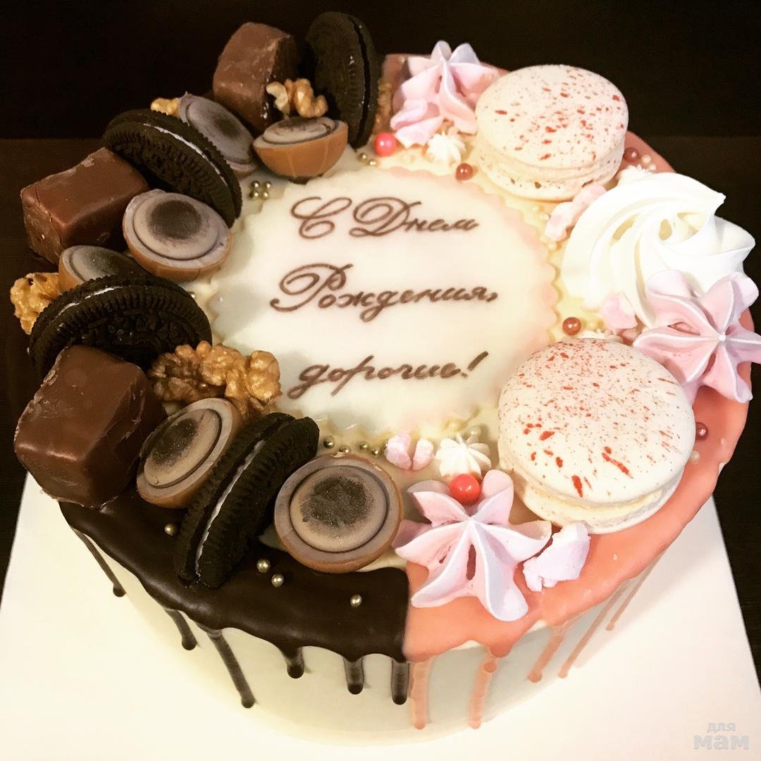 Юбилеем мама папа. Украшение торта для мамы. Торт с днем рождения!. Декор торта для мамы на юбилей. Красивый торт для мамы.