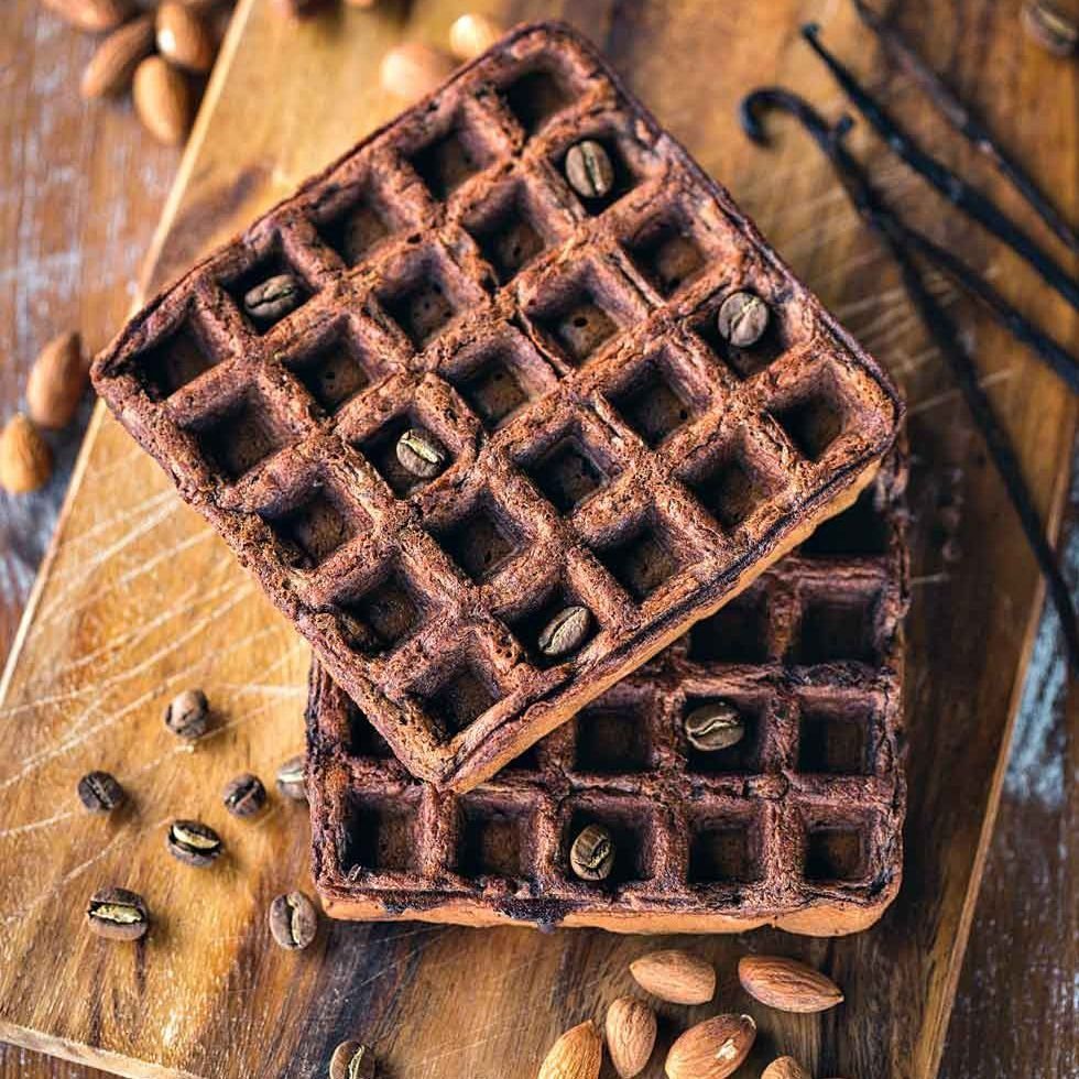 Какао и вафля Бельгийская