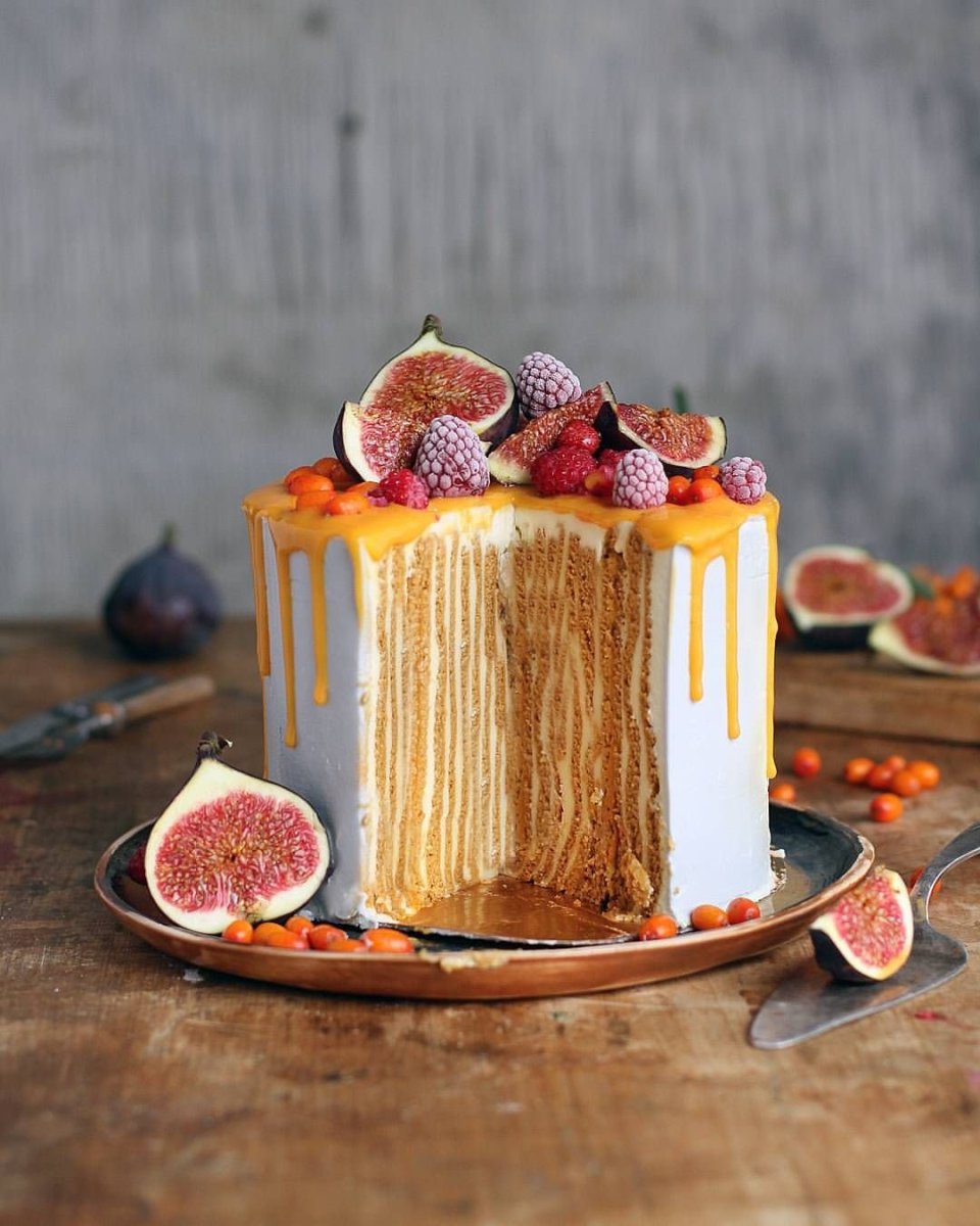 Медовик с кремом чиз