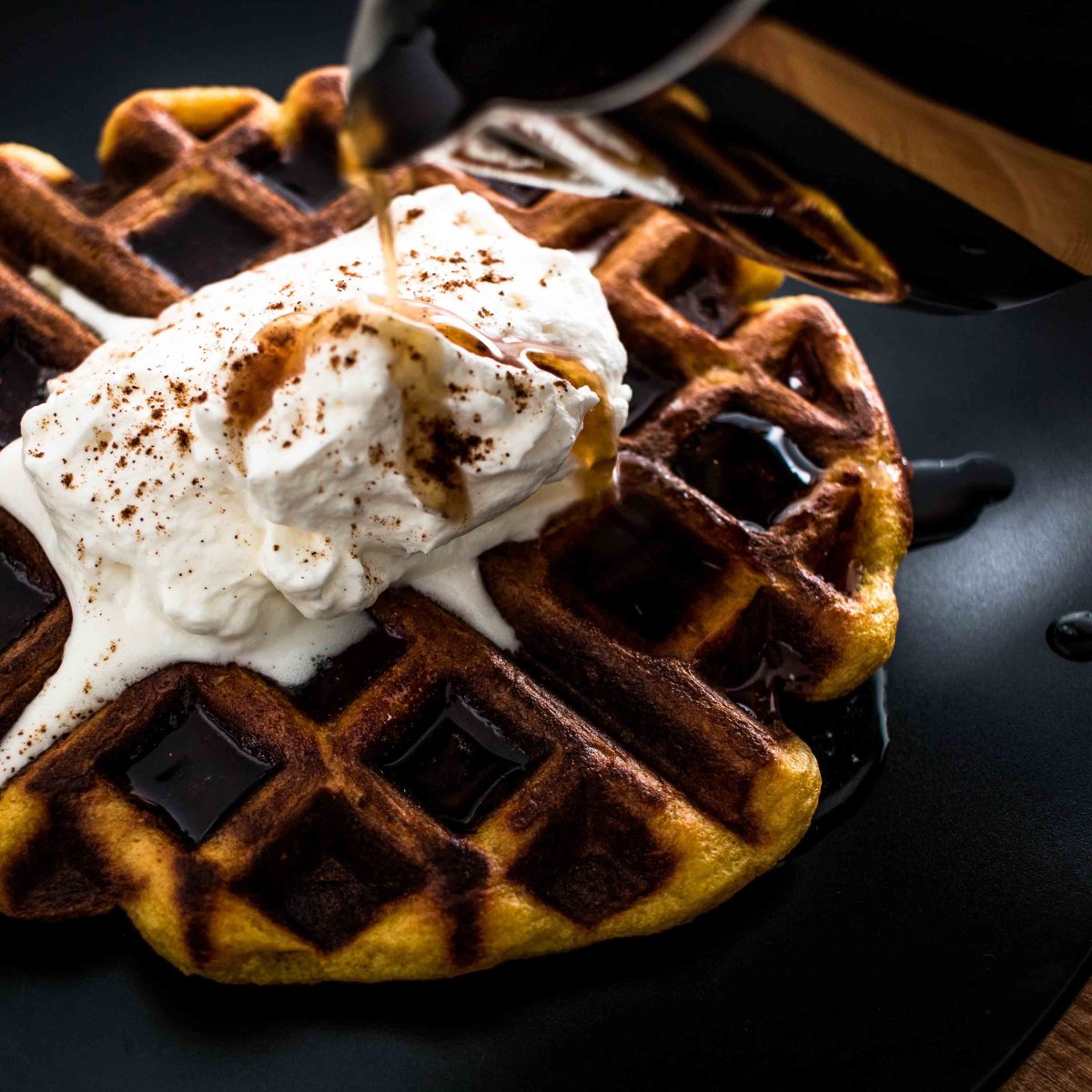 Бельгийские вафли с мороженым