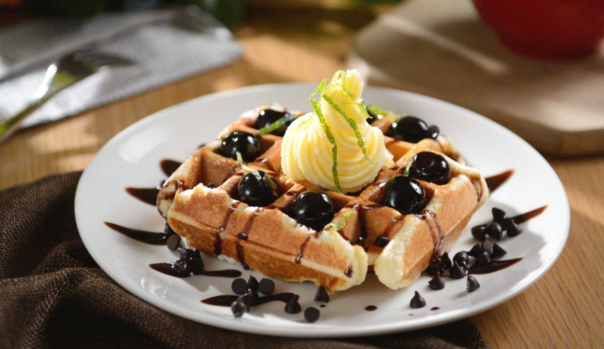 Бельгийские вафли с мороженым