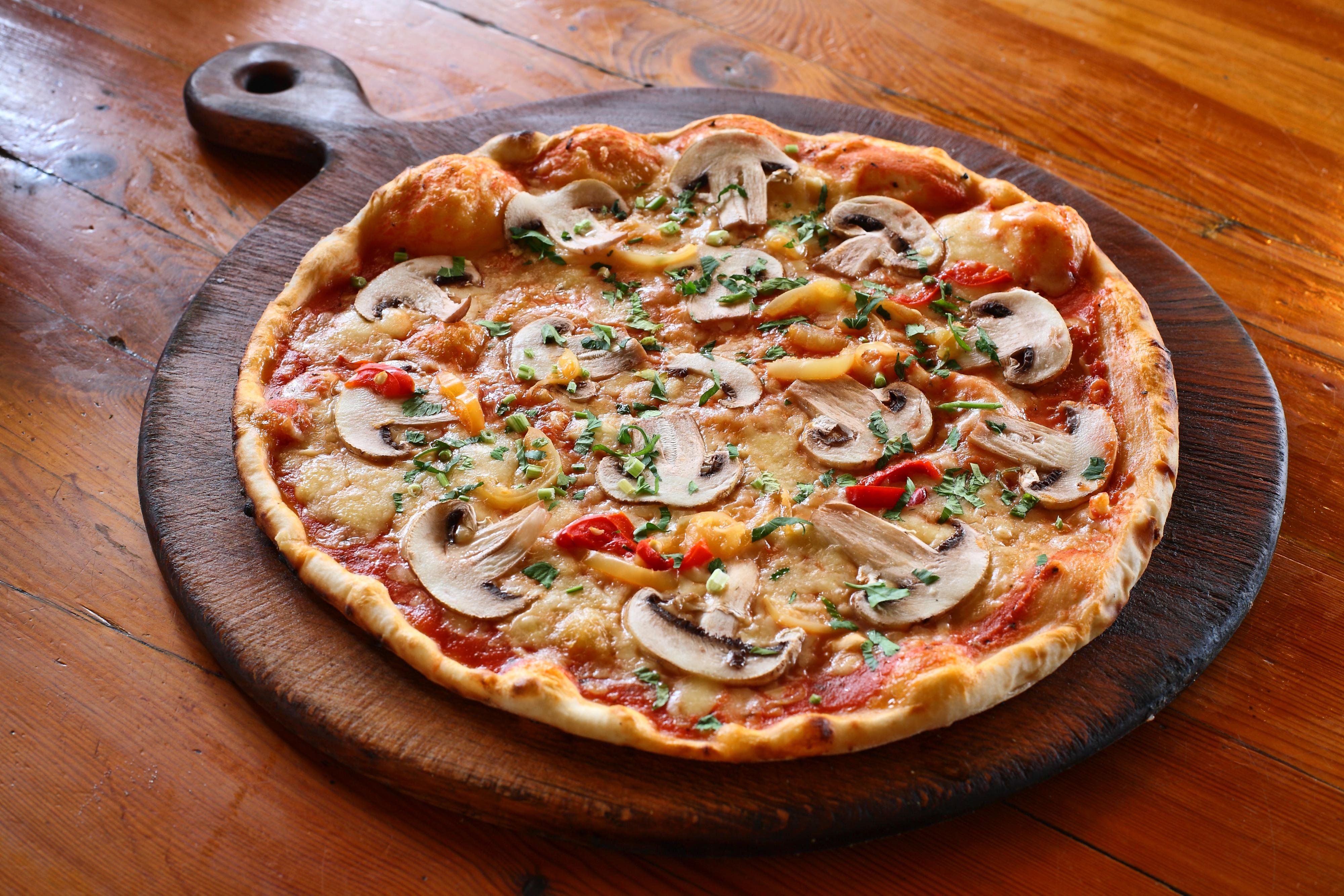 грибная пицца рецепт с шампиньонами фото 7