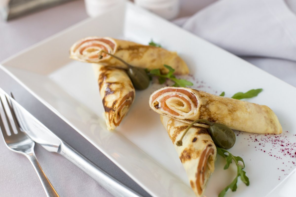 Красивая подача блинчиков