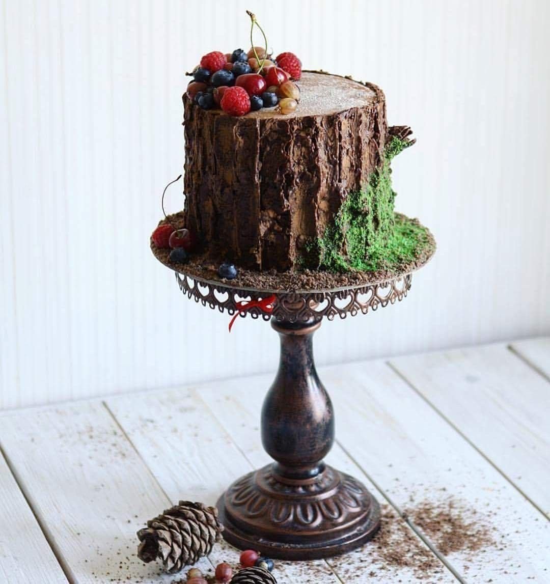 Торт осенний пенек