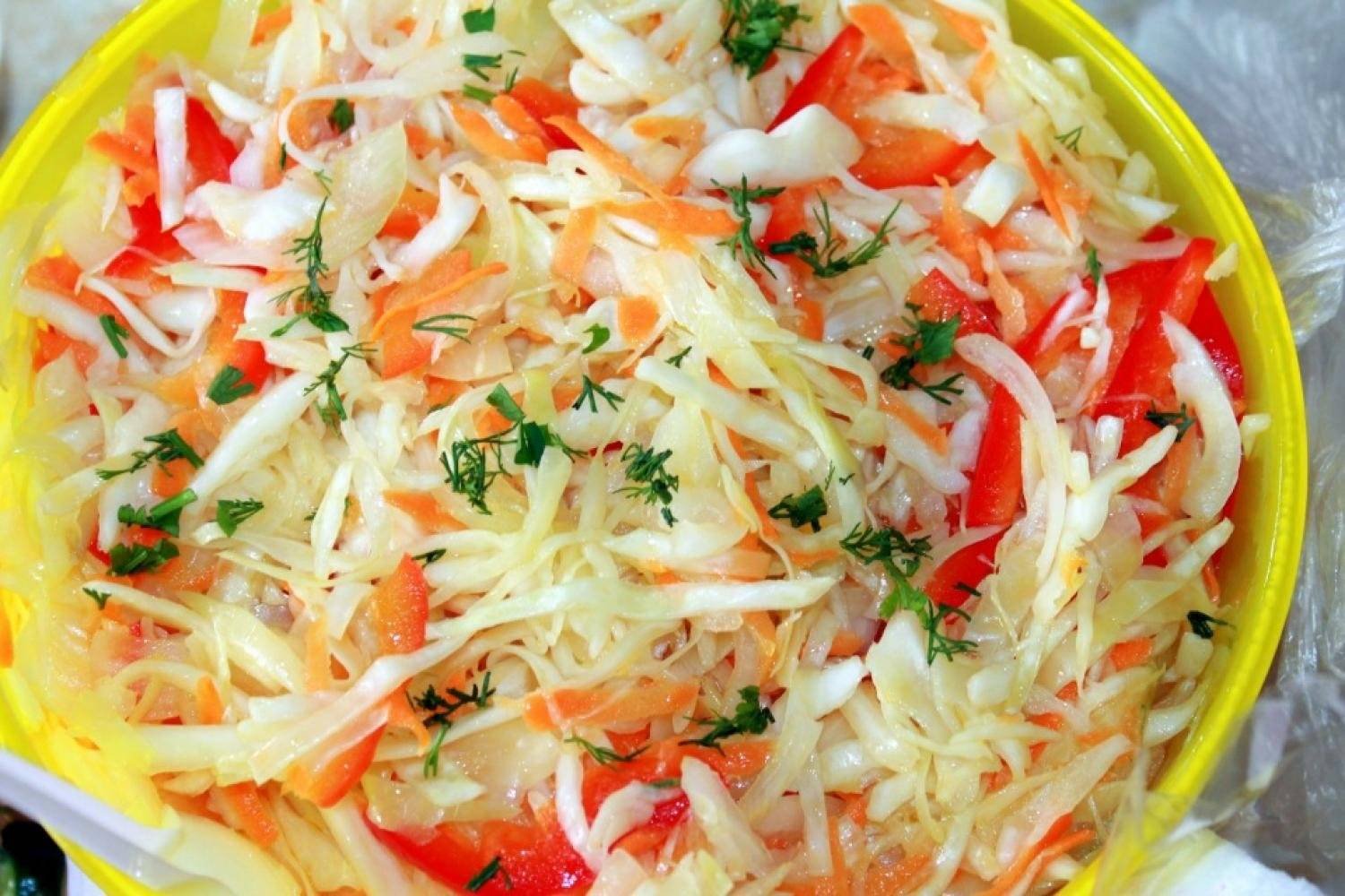 Рецепт капусты в банке салат