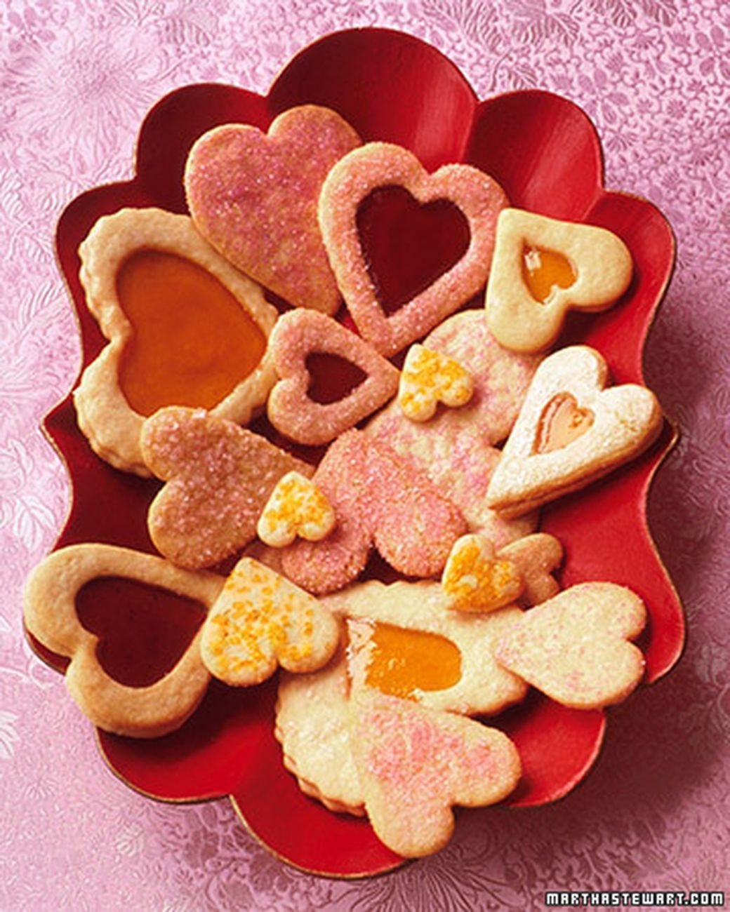 Домашня печеня. Красивое печенье. Печенье в виде сердечек. Форма для печенья сердце. Песение в виде сердечек.