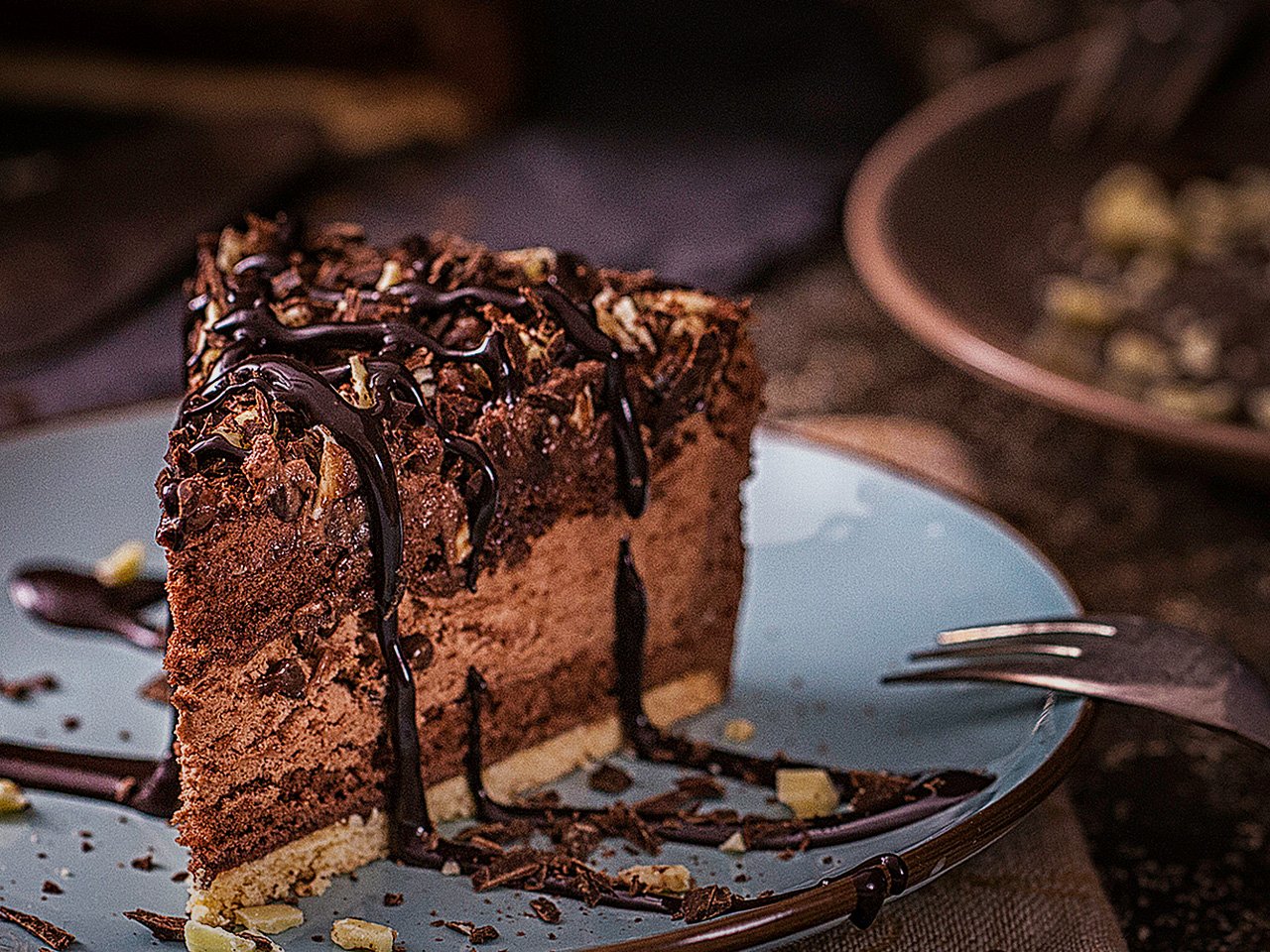 Кухне шоколадный пирог. Пирог с шоколадом. Даларанское шоколадное пирожное. Насыщенный шоколадный пирог. Десерты Германии.