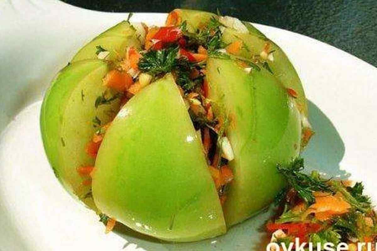 Салат из зеленых помидор на зиму, рецепт с фото