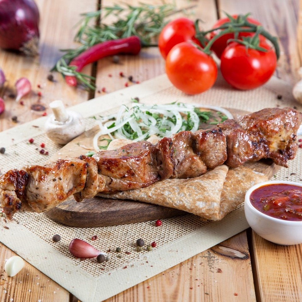 Шашлык в лаваше