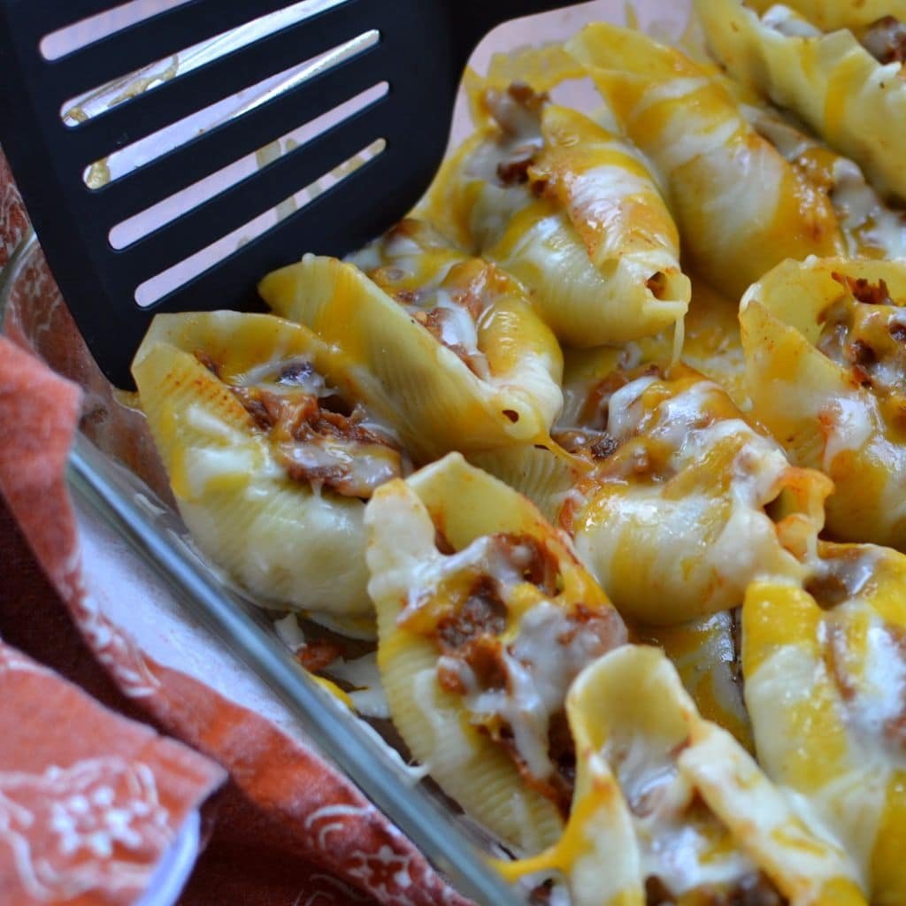 Фаршированные макароны длинные