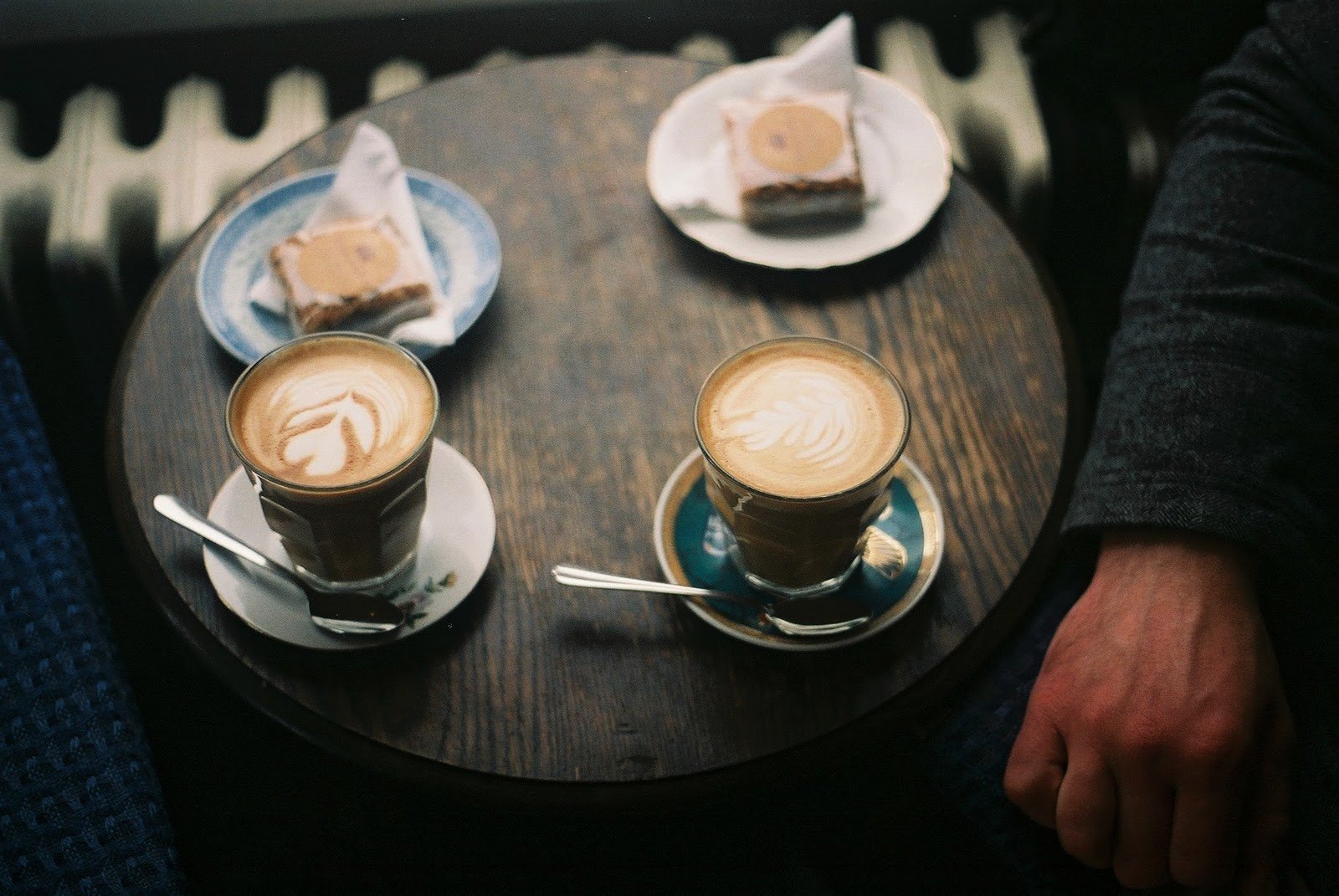 Кофе в кафе на двоих